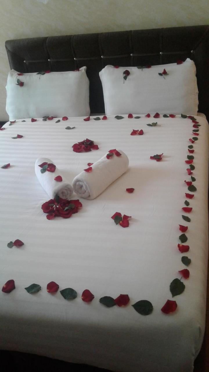 Caron Pension Bahir Dar Exterior photo