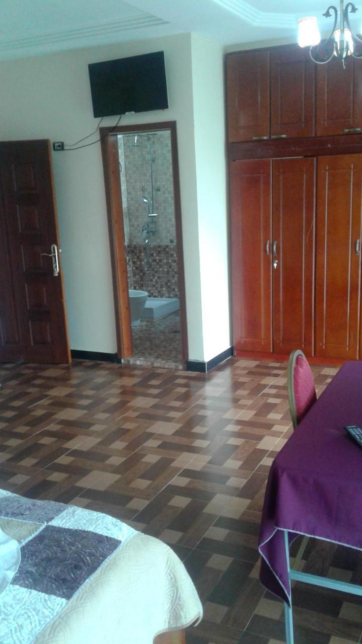 Caron Pension Bahir Dar Exterior photo